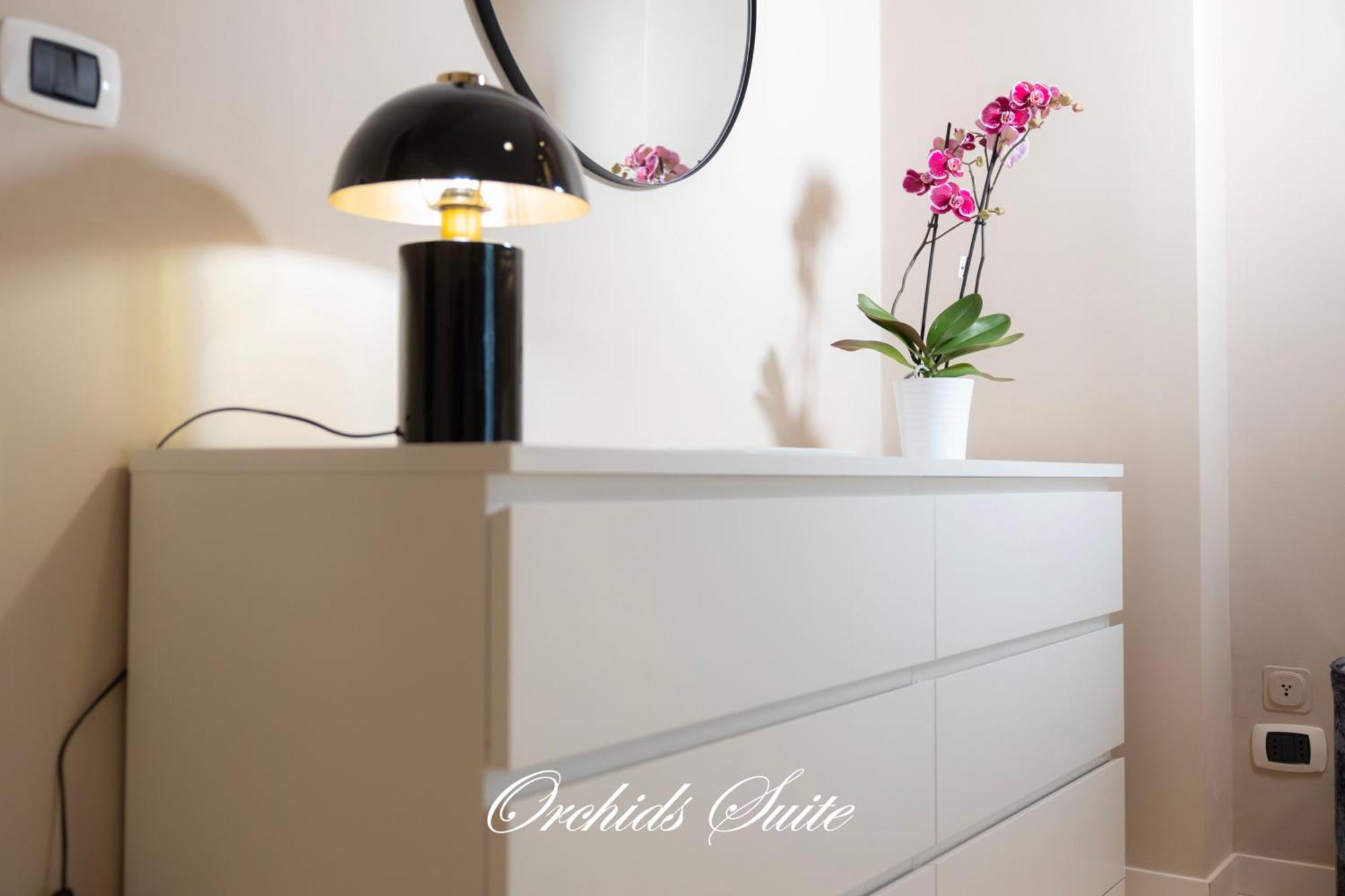 Orchids Suite Bari Esterno foto