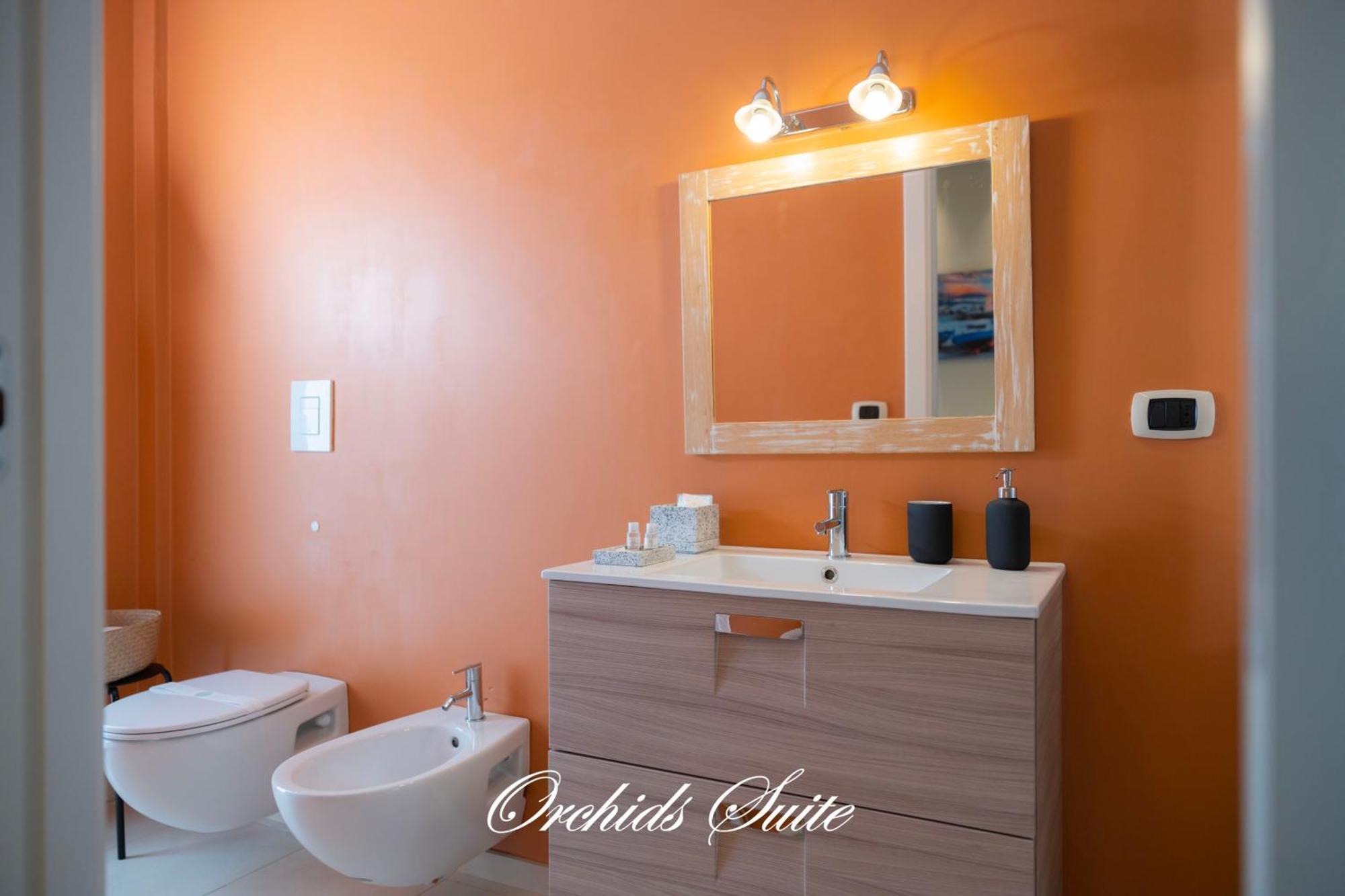 Orchids Suite Bari Esterno foto